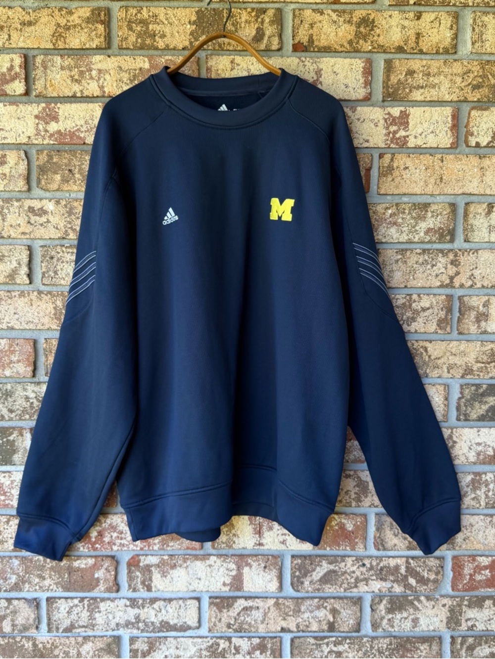 Men’s Adidas Climawarm Sweatshirt Size XL University of Michigan Excellent!